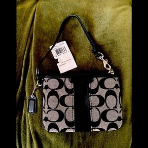 NWT Coach Signature wristlet